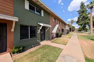 6645 N 44th Ave, Glendale, AZ 85301 - Photo 1