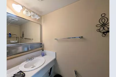 6645 N 44th Avenue, Glendale, AZ 85301 - Photo 20