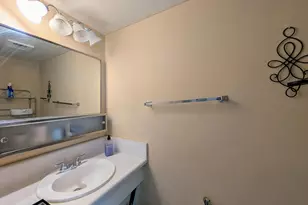 6645 N 44th Ave, Glendale, AZ 85301 - Photo 20