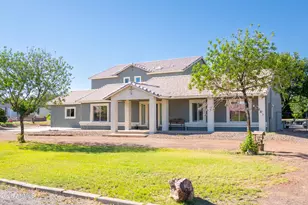 6634 N 176th Ave, Waddell, AZ 85355 - Photo 2