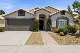 12823 S 45th St, Phoenix, AZ 85044 - Photo 1