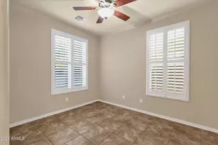 3927 E Waller Ln, Phoenix, AZ 85050 - Photo 18