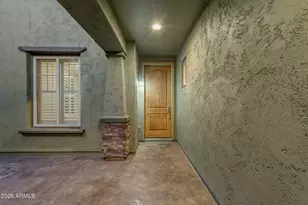 3927 E Waller Ln, Phoenix, AZ 85050 - Photo 16