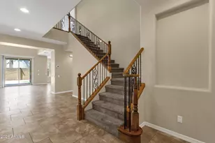 3927 E Waller Ln, Phoenix, AZ 85050 - Photo 24
