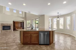 3927 E Waller Ln, Phoenix, AZ 85050 - Photo 22