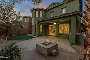 3927 E Waller Ln, Phoenix, AZ 85050 - Photo 2