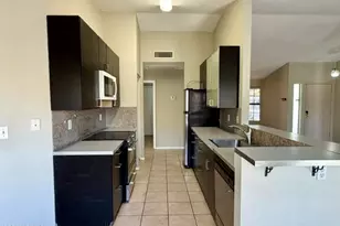 107 W Libby St, Phoenix, AZ 85023 - Photo 8