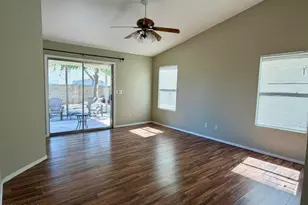 107 W Libby St, Phoenix, AZ 85023 - Photo 10