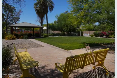 8204 E Monterey Way, Scottsdale, AZ 85251 - Photo 4