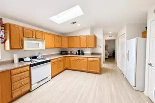 201 S Greenfield Rd, Mesa, AZ 85206 - Photo 12