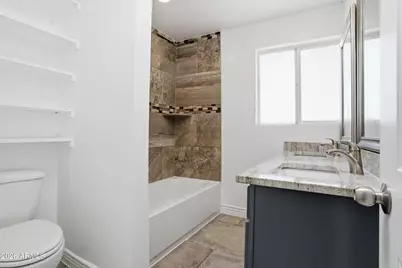 4628 E Holly Street, Phoenix, AZ 85008 - Photo 16