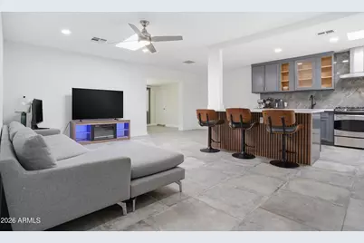 4628 E Holly Street, Phoenix, AZ 85008 - Photo 2