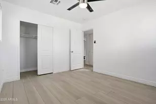 4628 E Holly St, Phoenix, AZ 85008 - Photo 14