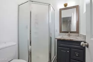 4628 E Holly St, Phoenix, AZ 85008 - Photo 12