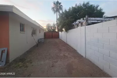 4119 W Townley Avenue, Phoenix, AZ 85051 - Photo 22