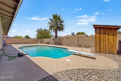 4742 W Paradise Drive, Glendale, AZ 85304 - Photo 10