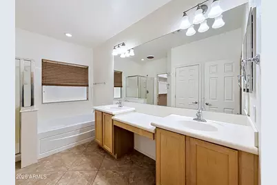 17961 W Lawrence Lane, Waddell, AZ 85355 - Photo 20