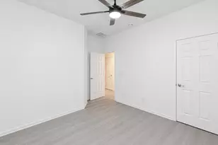 17961 W Lawrence Ln, Waddell, AZ 85355 - Photo 14