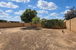 17961 W Lawrence Ln, Waddell, AZ 85355 - Photo 24