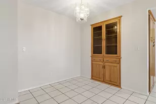 9652 N 35th Ln, Phoenix, AZ 85051 - Photo 16