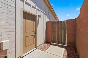 9652 N 35th Ln, Phoenix, AZ 85051 - Photo 40