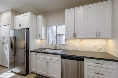 11333 N 92nd Street #1106, Scottsdale, AZ 85260 - Photo 8