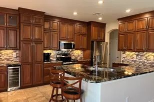 1735 W Glenhaven Dr, Phoenix, AZ 85045 - Photo 2