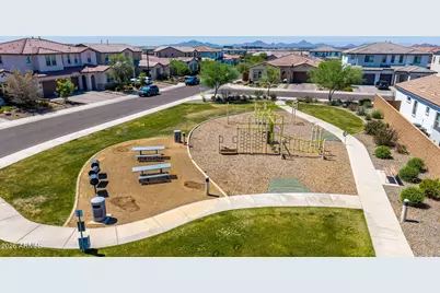 21922 N 61st Way, Phoenix, AZ 85054 - Photo 28