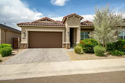 21922 N 61st Way, Phoenix, AZ 85054 - Photo 1