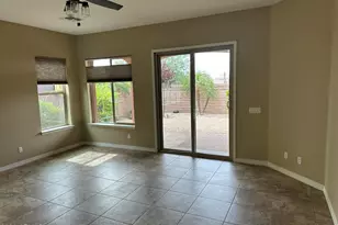 12059 W Red Hawk Dr, Peoria, AZ 85383 - Photo 4