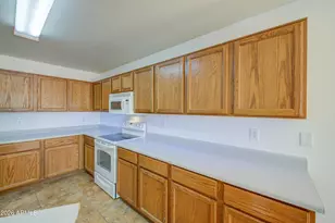 1900 W 19th Ave, Apache Junction, AZ 85120 - Photo 14