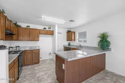 28609 N Dolomite Lane, San Tan Valley, AZ 85143 - Photo 4