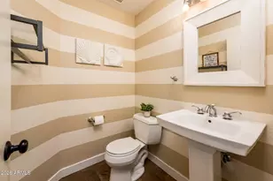 10012 E Capri Ave, Mesa, AZ 85208 - Photo 18