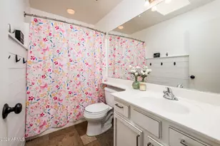 10012 E Capri Ave, Mesa, AZ 85208 - Photo 32