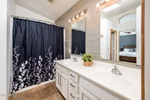 10012 E Capri Ave, Mesa, AZ 85208 - Photo 26