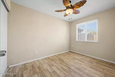 3120 N 67th Lane #24, Phoenix, AZ 85033 - Photo 12