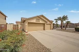 1231 S Sean Dr, Chandler, AZ 85286 - Photo 2