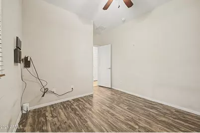 1652 W Straight Arrow Lane, Phoenix, AZ 85085 - Photo 20