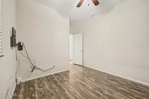 1652 W Straight Arrow Ln, Phoenix, AZ 85085 - Photo 20