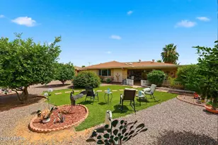 9406 W Raintree Dr, Sun City, AZ 85351 - Photo 8