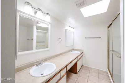 9223 N 47th Court, Glendale, AZ 85302 - Photo 16