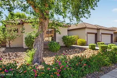 5610 S Eucalyptus Place, Chandler, AZ 85249 - Photo 8