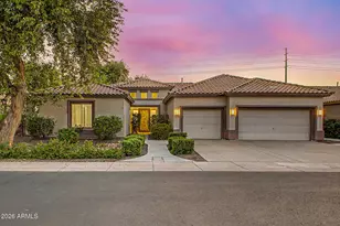 5610 S Eucalyptus Pl, Chandler, AZ 85249 - Photo 1