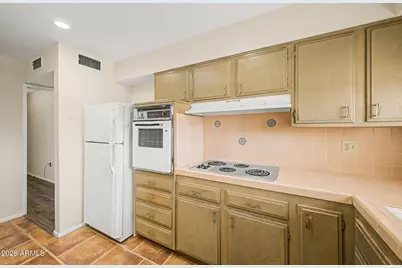 10021 W Audrey Drive, Sun City, AZ 85351 - Photo 16