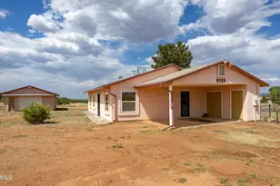 8169 E Larson Rd, Hereford, AZ 85615 - Photo 1