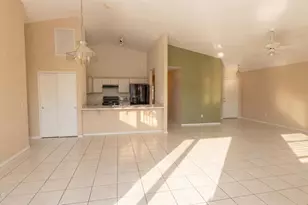 2712 N 90th Ln, Phoenix, AZ 85037 - Photo 6