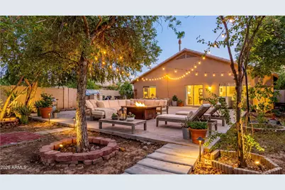 2712 N 90th Lane, Phoenix, AZ 85037 - Photo 16