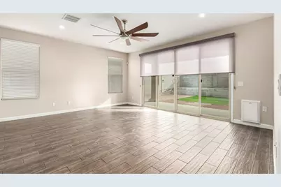 10773 W Swayback Pass, Peoria, AZ 85383 - Photo 8