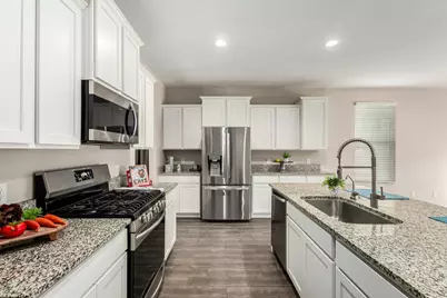 10773 W Swayback Pass, Peoria, AZ 85383 - Photo 18