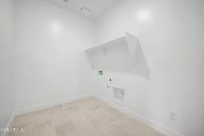 15221 W Gray Fox Trail, Surprise, AZ 85387 - Photo 14